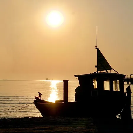 Haus Kastell App. 115 *